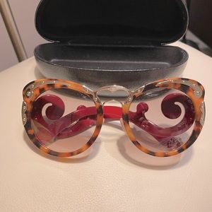 PRADA Crimson and Tortoiseshell Minimal Baroque sunglasses- very minimally worn